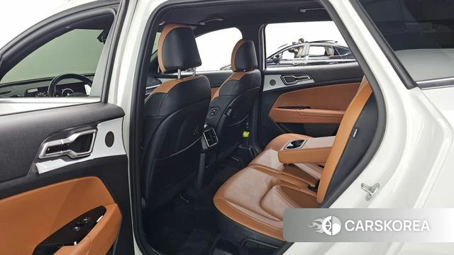 Kia Sportage 5th Generation 2024 Белый из Кореи, фото 2
