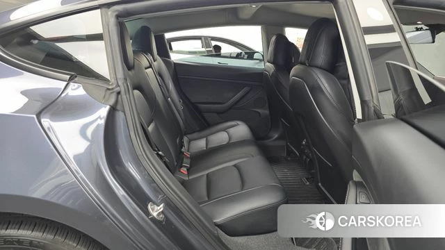Tesla Model 3 2022 Серый из Кореи, фото 2