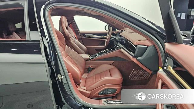 Porsche Panamera (976) 2025 Черный из Кореи, фото 2