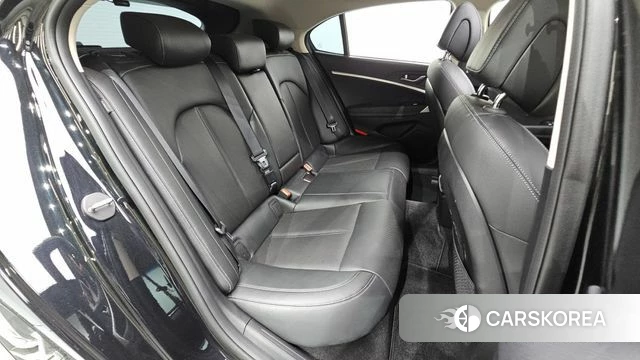 Genesis The New G70 Shooting Brake 2022 Черный из Кореи, фото 2