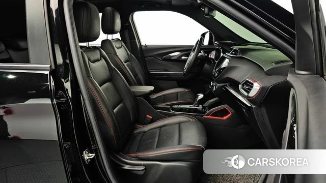Chevrolet (GM Daewoo) Trailblazer 2022 Черный из Кореи, фото 2