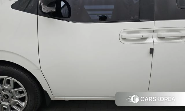 Hyundai The New Staria 2026 Белый из Кореи, фото 2