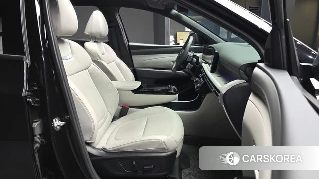 Hyundai The New Tucson (NX4) 2024 Черный из Кореи, фото 2