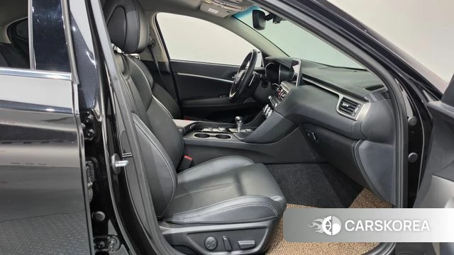 Genesis G70 2019 Черный из Кореи, фото 2