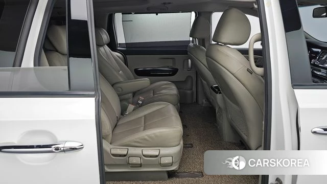 Kia The New Carnival 2019 Белый из Кореи, фото 2