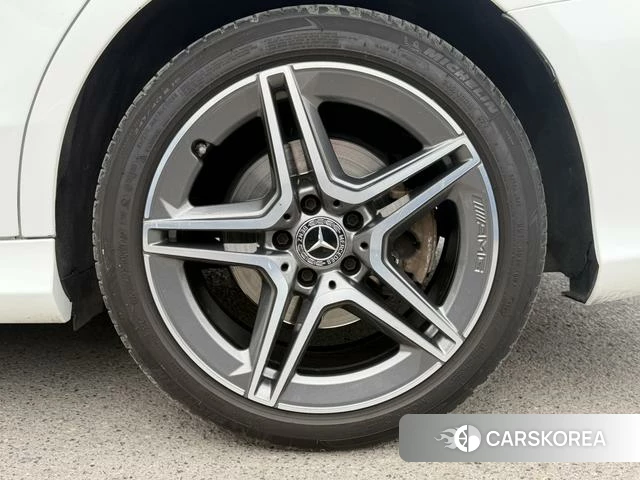 Mercedes-Benz C-class 2021 Белый из Китая, фото 2