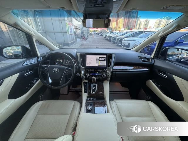 Toyota Alphard 2021 Черный из Китая, фото 2