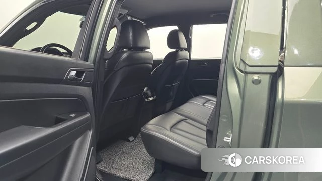 Ssangyong The New Rexton Sports Cannes 2021 Темно-зеленый из Кореи, фото 2
