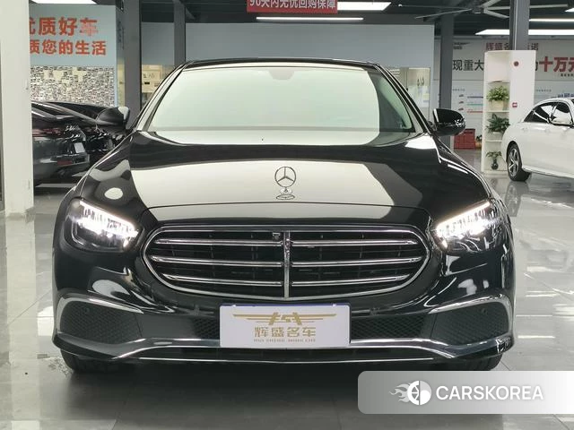 Mercedes-Benz E-Class 2021 Черный из Китая, фото 2
