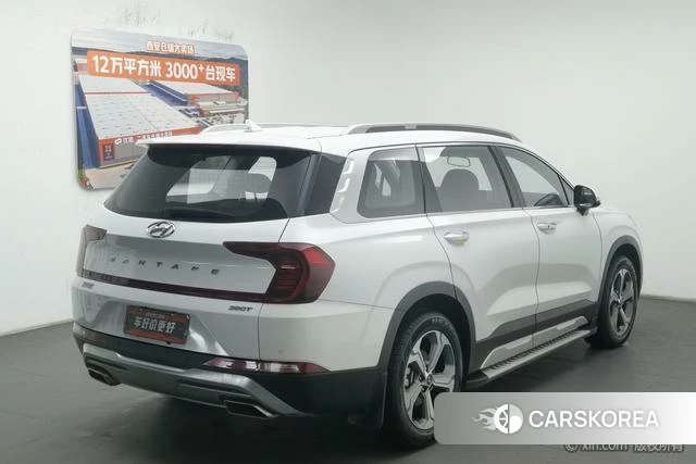 Hyundai Santa Fe 2021 Белый из Китая, фото 2
