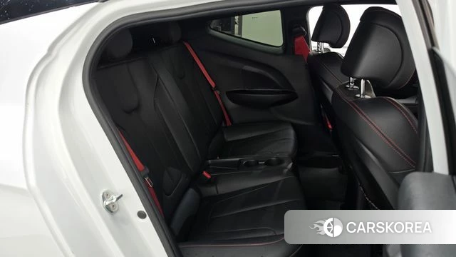 Hyundai Veloster (JS) 2019 Белый из Кореи, фото 2