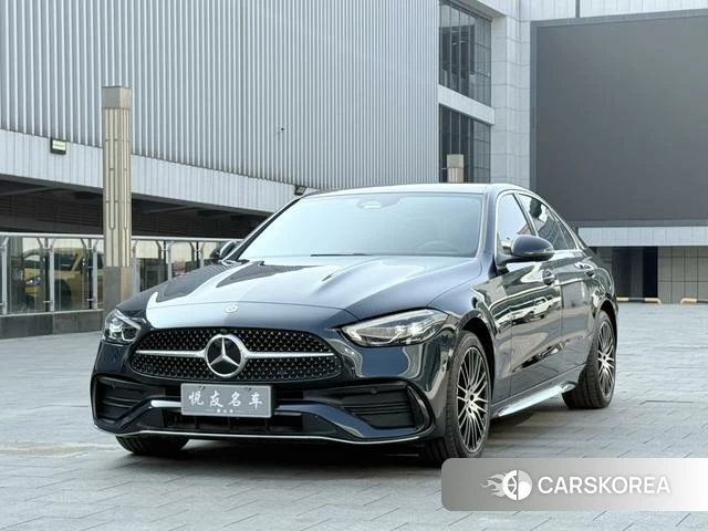 Mercedes-Benz C-class 2023 Зеленый из Китая, фото 2