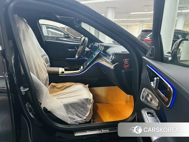 Mercedes-Benz C-class 2026 Черный из Китая, фото 2