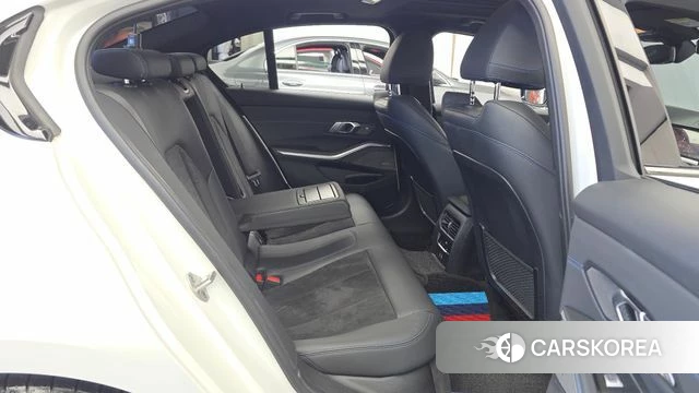 BMW 3 Series (G20) 2020 Белый из Кореи, фото 2
