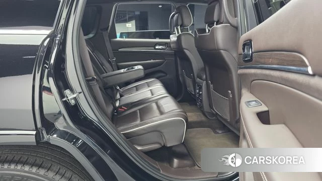 Jeep Grand Cherokee 2019 Черный из Кореи, фото 2