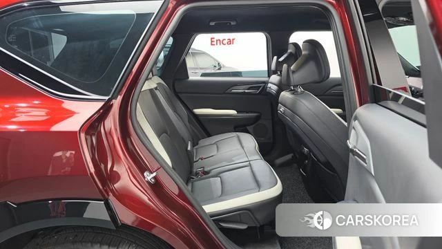 Kia EV5 2026 Красный из Кореи, фото 2