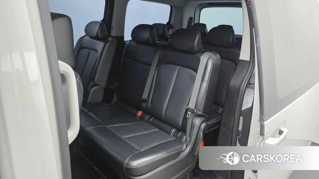 Hyundai Staria 2022 Белый из Кореи, фото 2