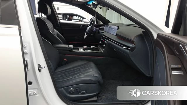 Genesis G80 (RG3) 2024 Белый из Кореи, фото 2
