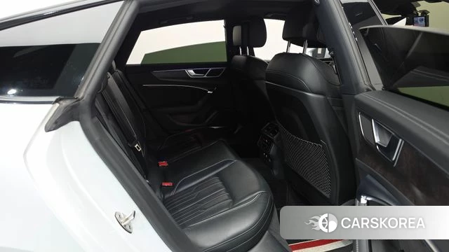 Audi A7 (4K) 2020 Белый из Кореи, фото 2