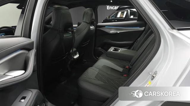 BYD Sea Lion 7 2026 Серебристо-серый из Кореи, фото 2