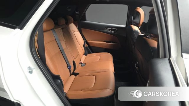 Kia Sportage 5th Generation Hybrid 2022 Белый из Кореи, фото 2