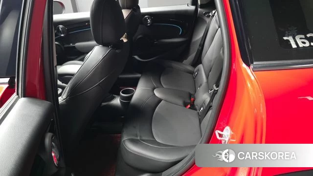 Mini Cooper S 2022 Красный из Кореи, фото 2