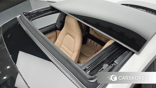 Porsche 911(992) 2020 Серебристо-серый из Кореи, фото 2
