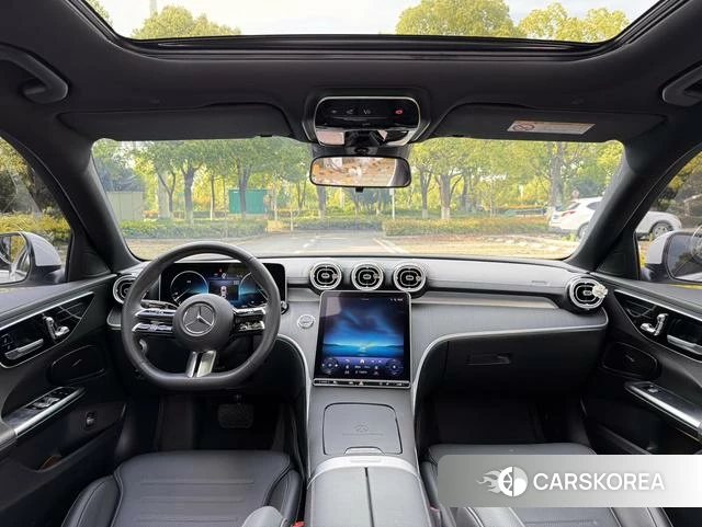 Mercedes-Benz C-class 2024 Белый из Китая, фото 2
