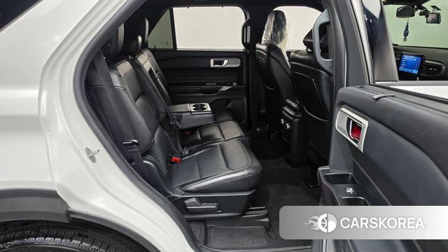 Ford Explorer 6th Generation 2020 Белый из Кореи, фото 2