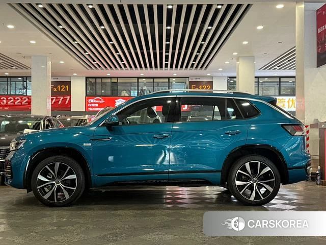 Volkswagen Tayron 2022 Синий из Китая, фото 2