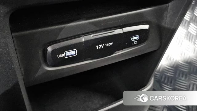 Hyundai ST1 2024 Белый из Кореи, фото 2