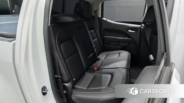 Chevrolet (GM Daewoo) Real New Colorado 2022 Белый из Кореи, фото 2