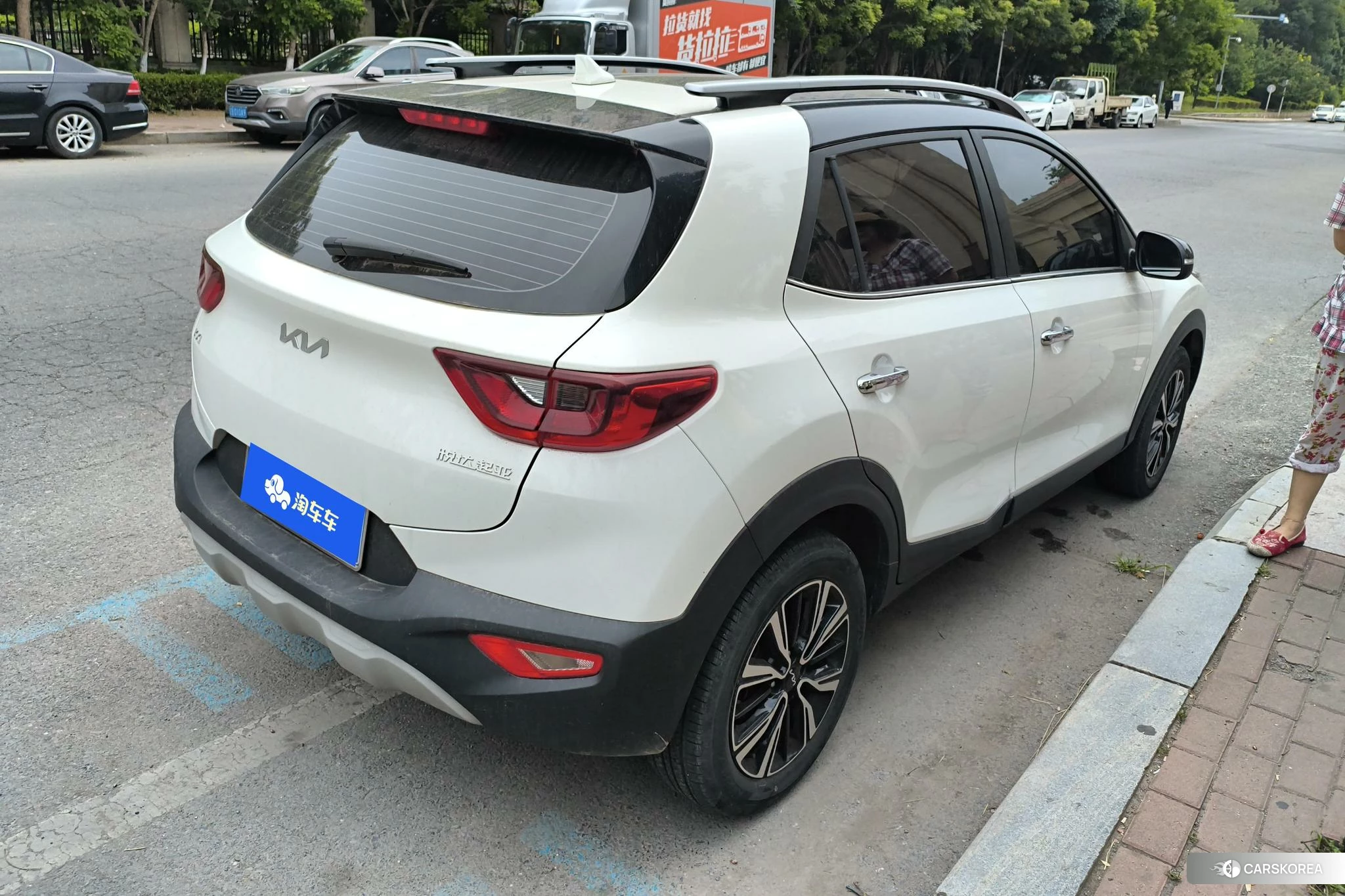 Kia KX1 2021 Белый из Китая, фото 2