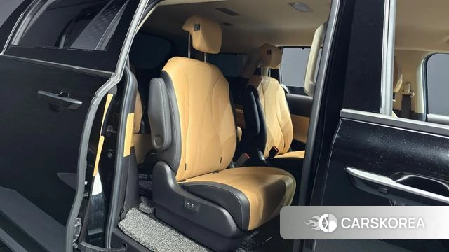 Kia Carnival 4th generation 2021 Черный из Кореи, фото 2