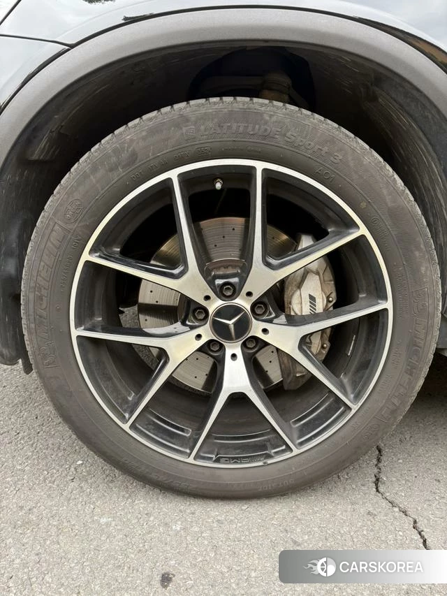 Mercedes-Benz AMG GLC 2023 Черный из Китая, фото 2