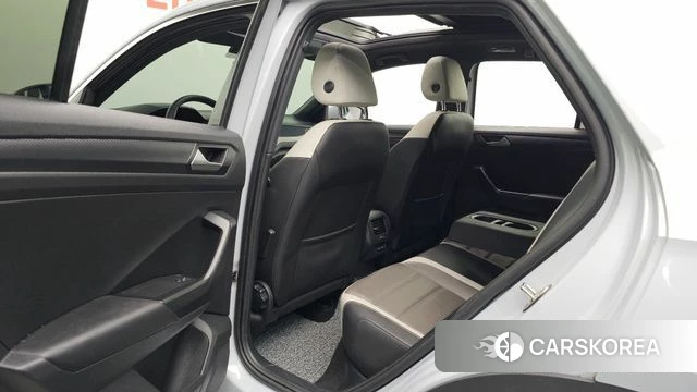 Volkswagen T-Roc 2021 Белый из Кореи, фото 2