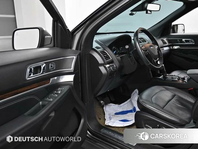 Ford Explorer 2018 Серый из Кореи, фото 2