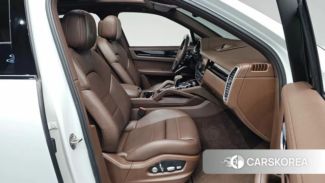 Porsche Cayenne (PO536) 2021 Белый из Кореи, фото 2
