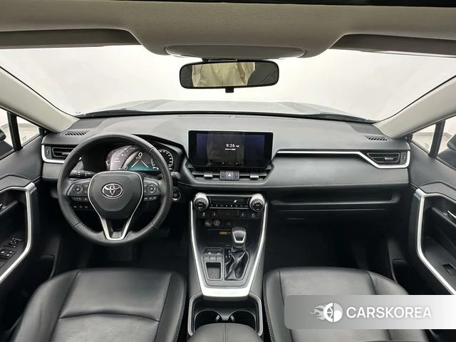 Toyota RAV4 2024 Черный из Китая, фото 2