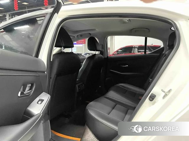 Nissan Sylphy 2023 Белый из Китая, фото 2