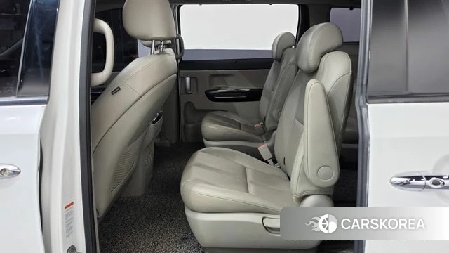 Kia The New Carnival 2018 Белый из Кореи, фото 2
