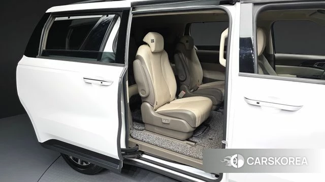 Kia Carnival 4th generation 2020 Белый из Кореи, фото 2