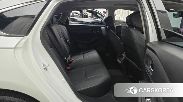 Honda Accord 11th Generation 2024 Белый из Кореи, фото 2