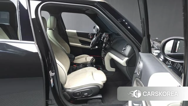 Mini Cooper S Countryman 2021 Черный из Кореи, фото 2