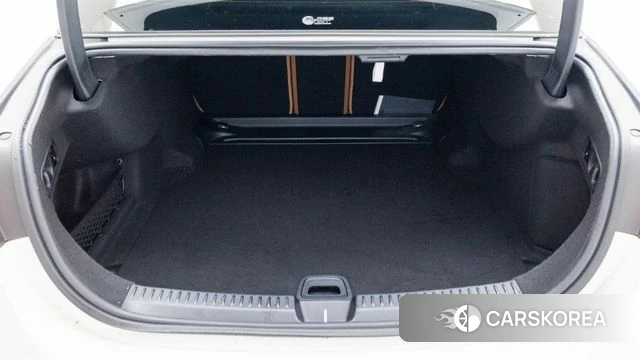 Mercedes-Benz E-Class W214 2024 Белый из Кореи, фото 2