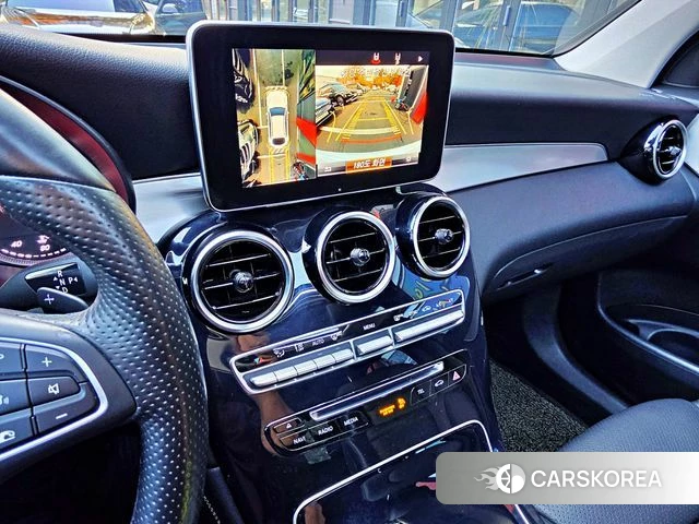 Mercedes-Benz GLC-Class X253 2018 Белый из Кореи, фото 2