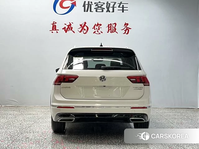 Volkswagen Tiguan L 2021 Белый из Китая, фото 2