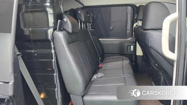 Hyundai The New Staria 2026 Черный из Кореи, фото 2