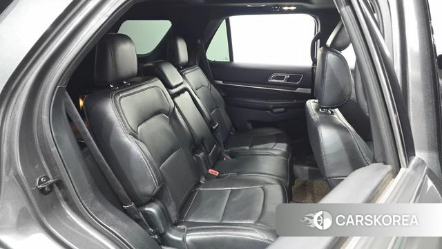 Ford Explorer 2019 Серый из Кореи, фото 2