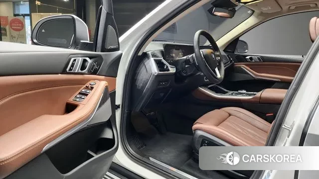 BMW X5 (G05) 2024 Белый из Кореи, фото 2